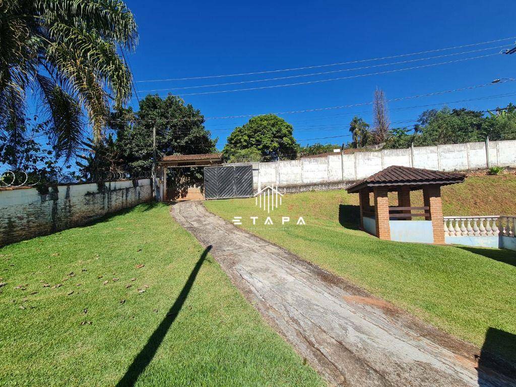 Chácara, 2 quartos, 3040 m² - Foto 2