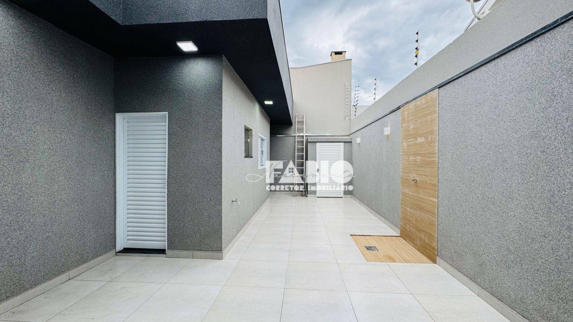 Casa à venda com 3 quartos, 128m² - Foto 13