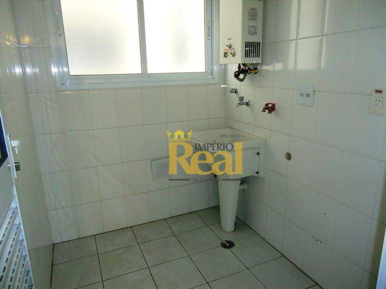 Apartamento para alugar com 2 quartos, 67m² - Foto 4