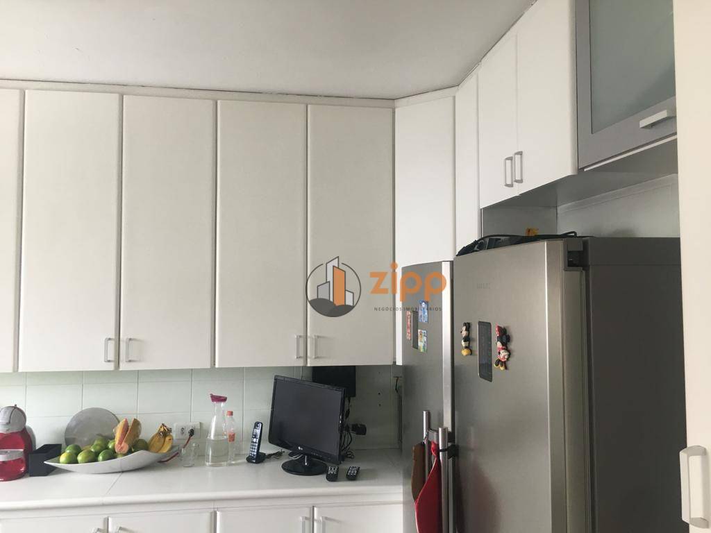 Apartamento à venda com 4 quartos, 185m² - Foto 23