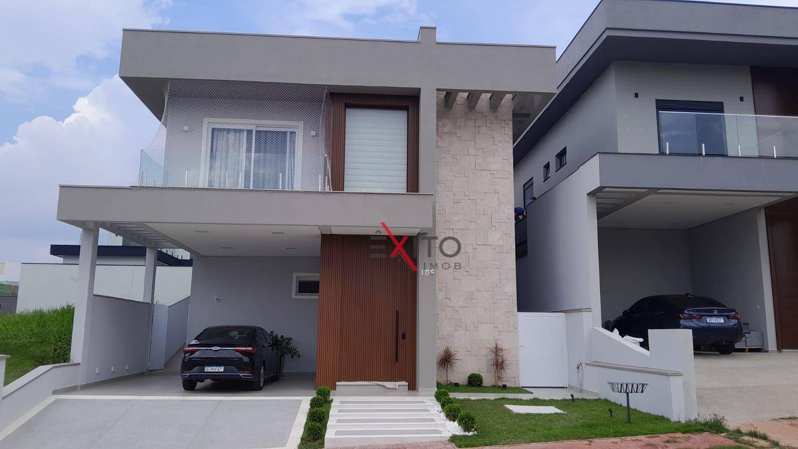 Casa de Condomínio à venda e aluguel com 3 quartos, 271m² - Foto 1