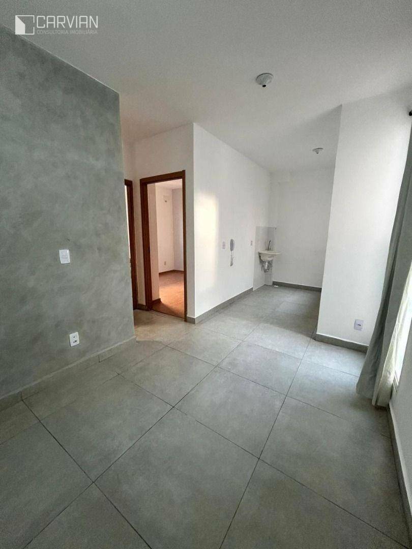 Apartamento à venda com 2 quartos, 41m² - Foto 7