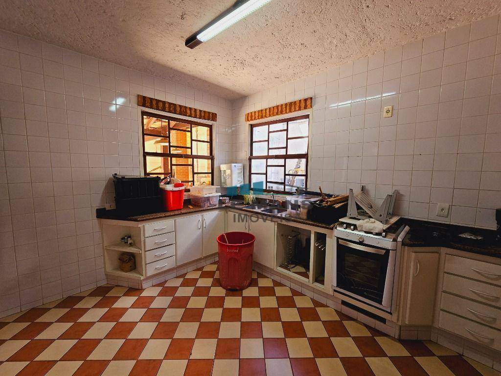 Casa de Condomínio à venda com 2 quartos, 211m² - Foto 10