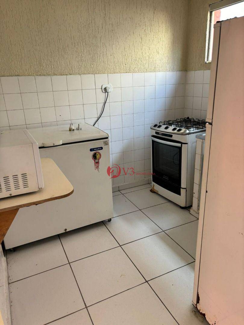 Apartamento à venda com 2 quartos, 50m² - Foto 2