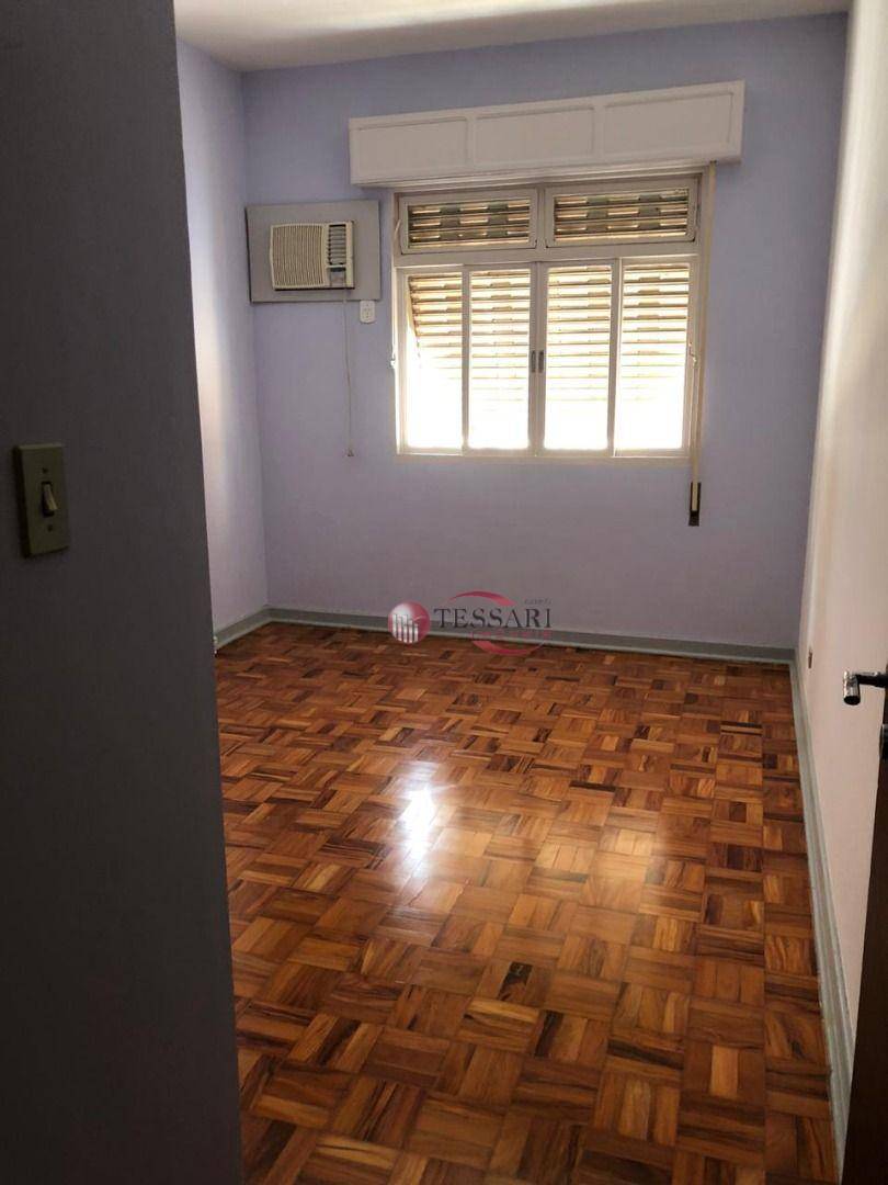 Apartamento à venda com 3 quartos, 147m² - Foto 8