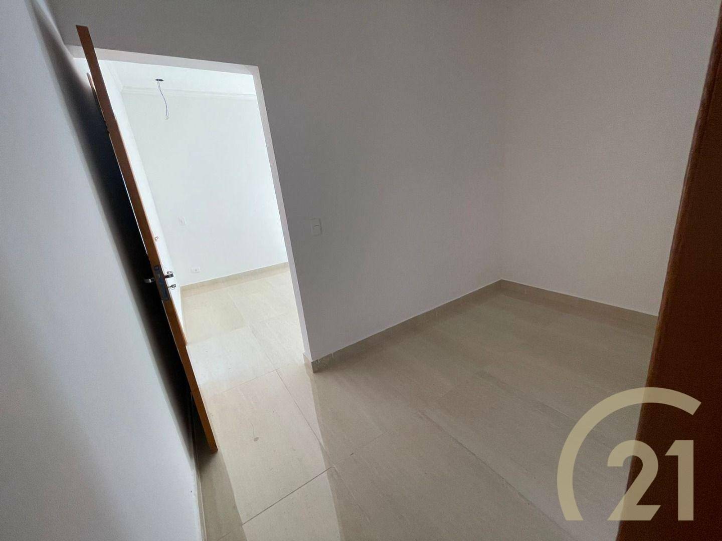 Casa de Condomínio à venda com 3 quartos, 220m² - Foto 9