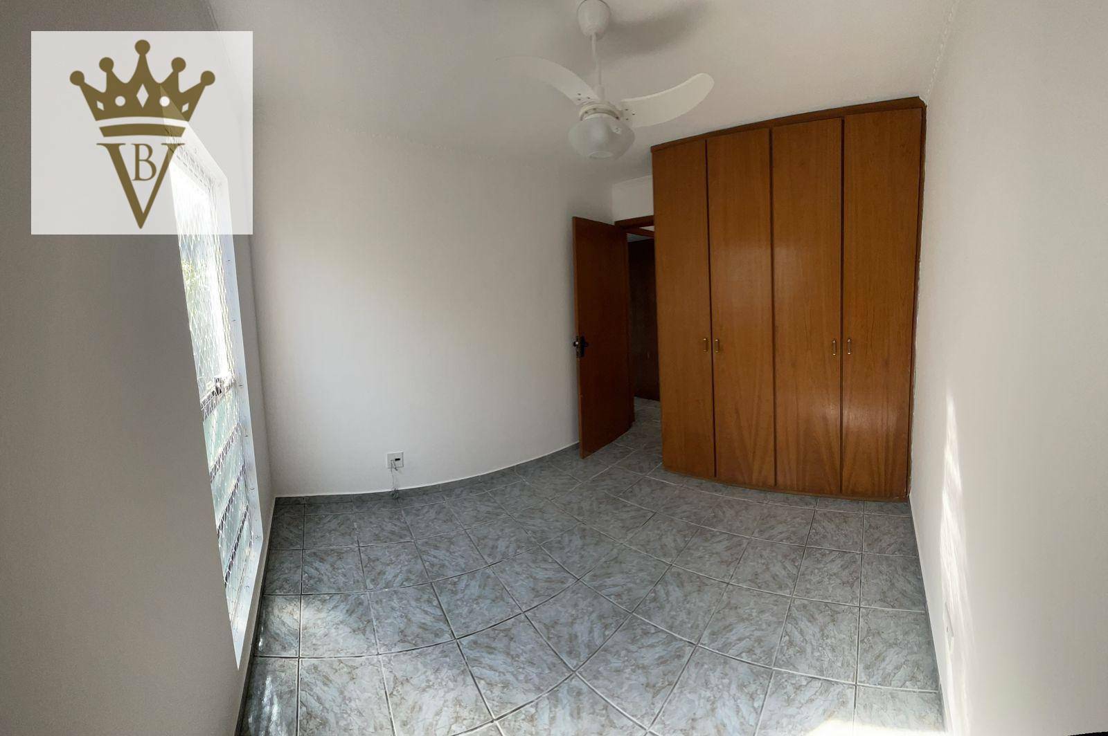 Apartamento à venda com 2 quartos, 68m² - Foto 13