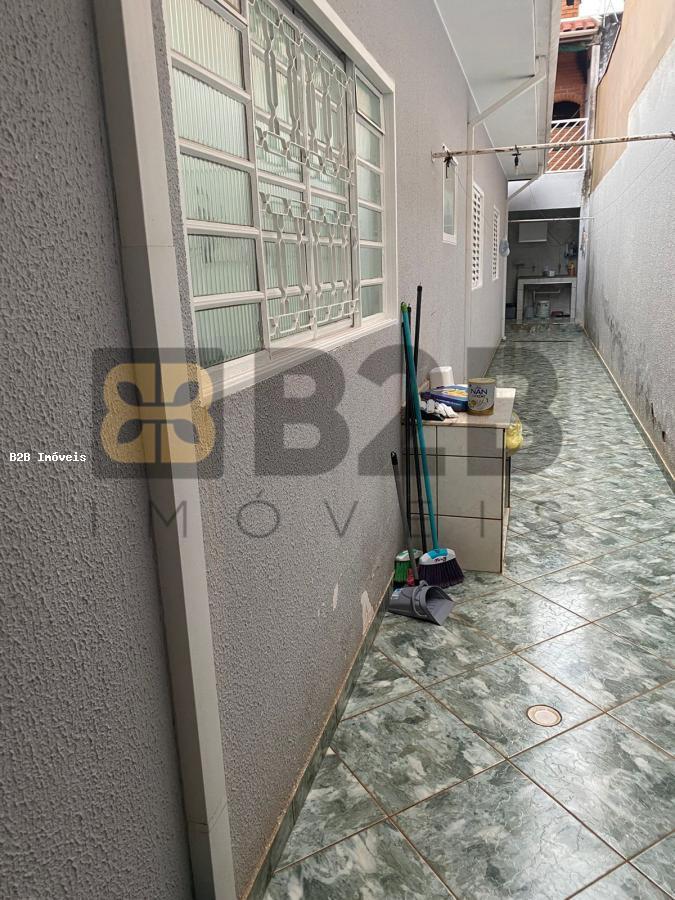 Casa à venda com 3 quartos, 130m² - Foto 17