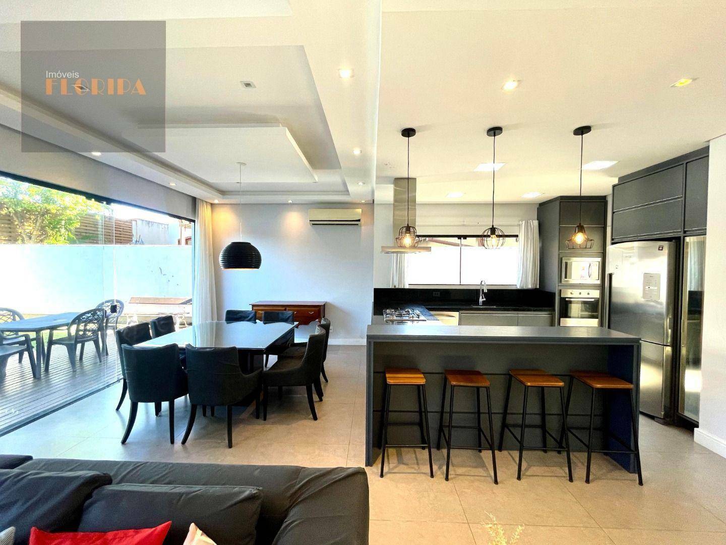 Casa à venda com 3 quartos, 194m² - Foto 3