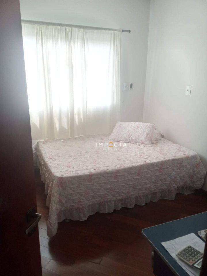 Sobrado à venda com 3 quartos, 190m² - Foto 11