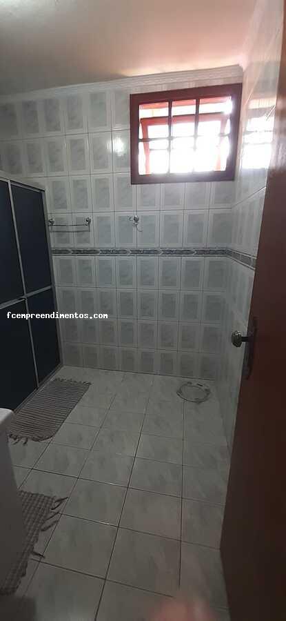 Casa à venda com 3 quartos, 218m² - Foto 20