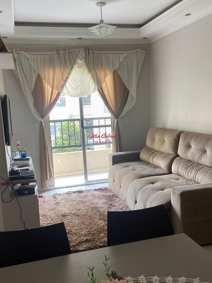 Apartamento à venda com 2 quartos, 80m² - Foto 3