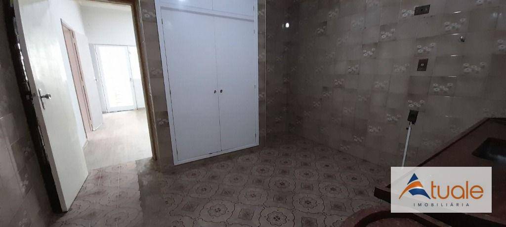 Casa à venda com 3 quartos, 250m² - Foto 18