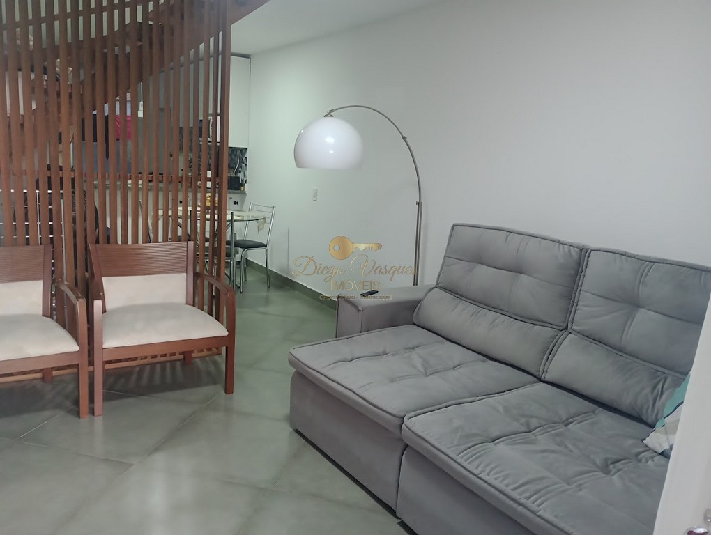 Casa à venda com 2 quartos, 150m² - Foto 2