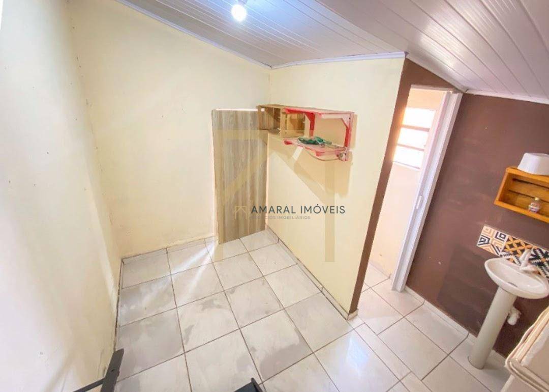 Casa à venda com 3 quartos, 137m² - Foto 4