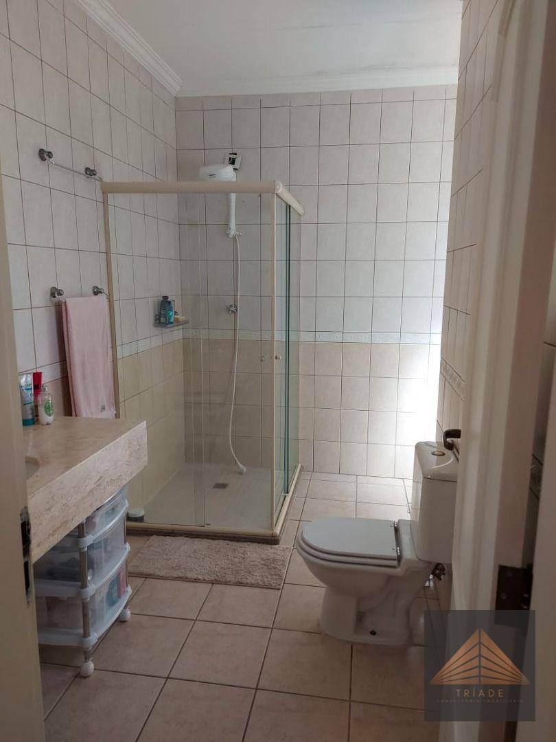 Casa de Condomínio à venda com 3 quartos, 200m² - Foto 23