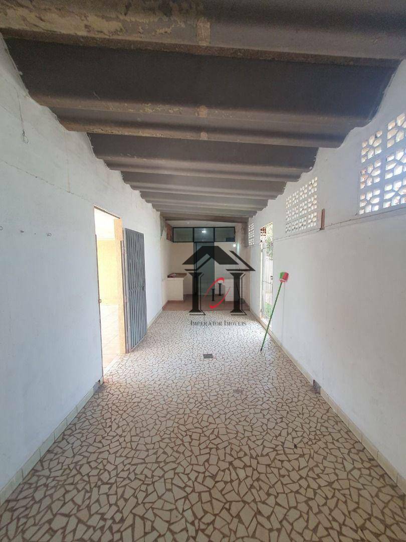 Casa à venda com 3 quartos, 195m² - Foto 15