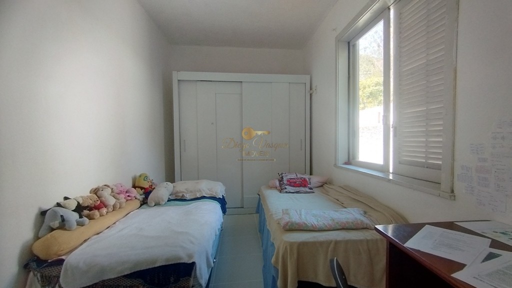 Casa à venda com 4 quartos, 1650m² - Foto 20