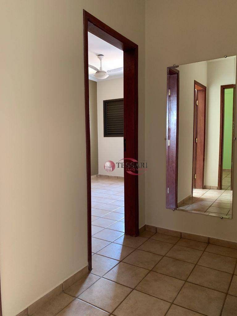 Apartamento para alugar com 3 quartos, 126m² - Foto 18