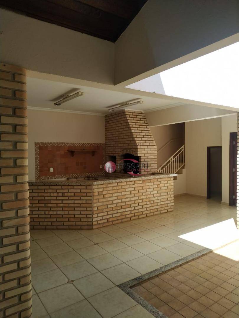 Casa à venda com 4 quartos, 450m² - Foto 15