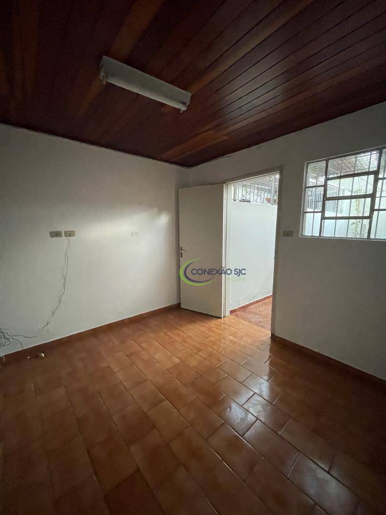 Casa à venda com 2 quartos, 122m² - Foto 1