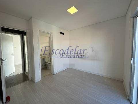 Apartamento à venda com 3 quartos, 178m² - Foto 13