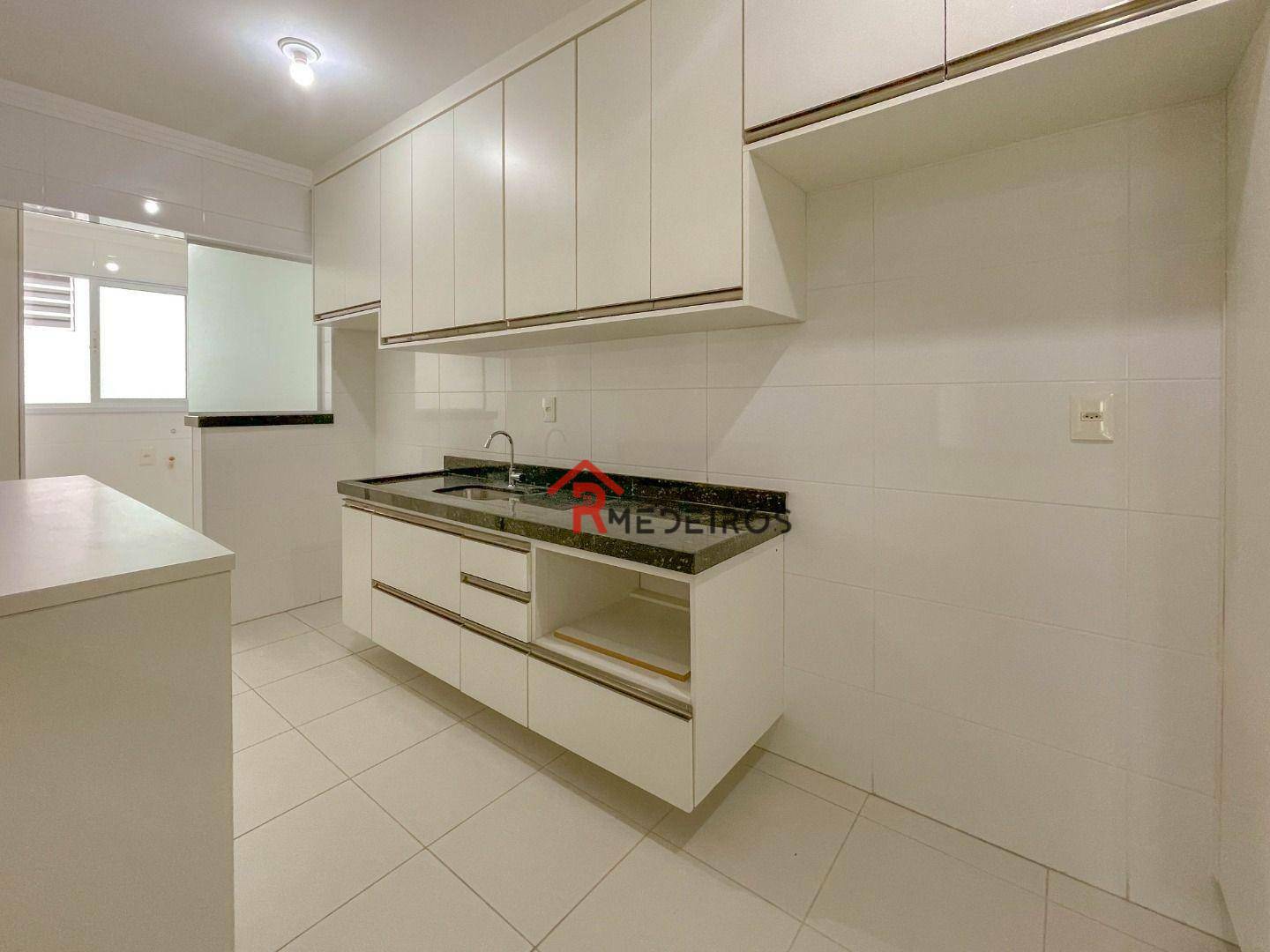 Apartamento à venda com 3 quartos, 114m² - Foto 12