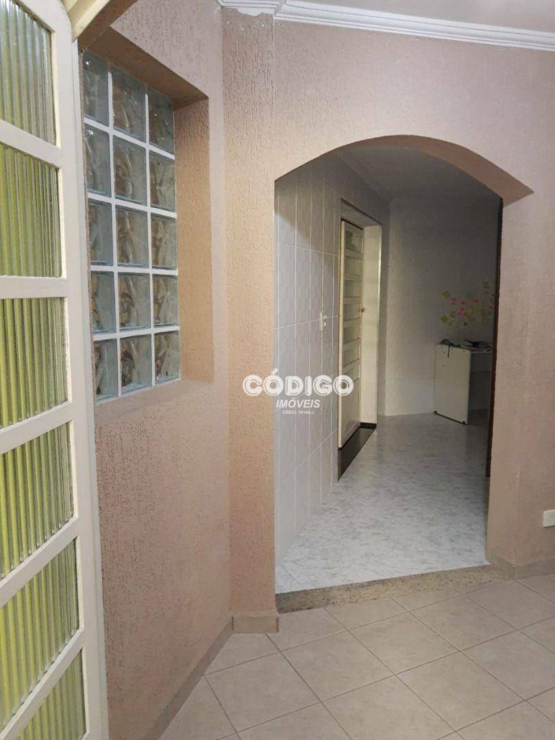 Sobrado à venda com 3 quartos, 234m² - Foto 17