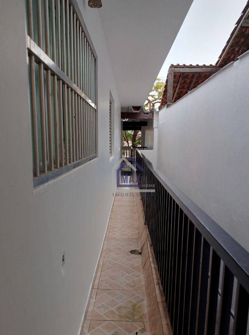 Casa à venda com 3 quartos, 260m² - Foto 19