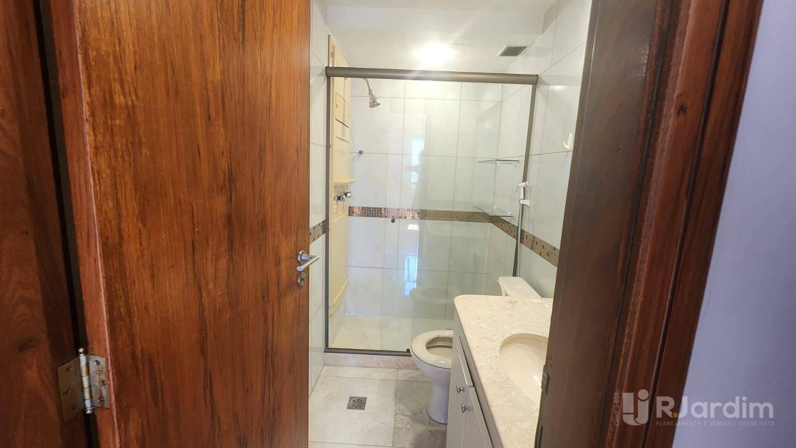 Apartamento para alugar com 3 quartos, 114m² - Foto 24