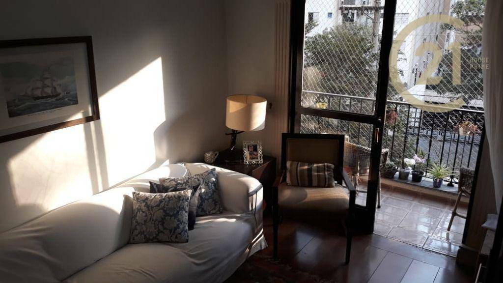 Apartamento à venda com 3 quartos, 112m² - Foto 1