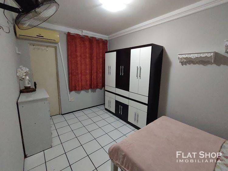 Apartamento à venda com 2 quartos, 64m² - Foto 14