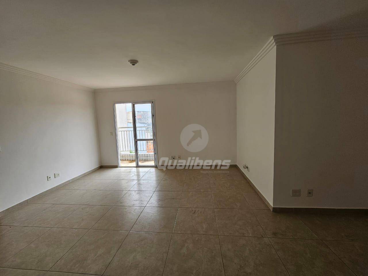 Apartamento à venda com 3 quartos, 78m² - Foto 1