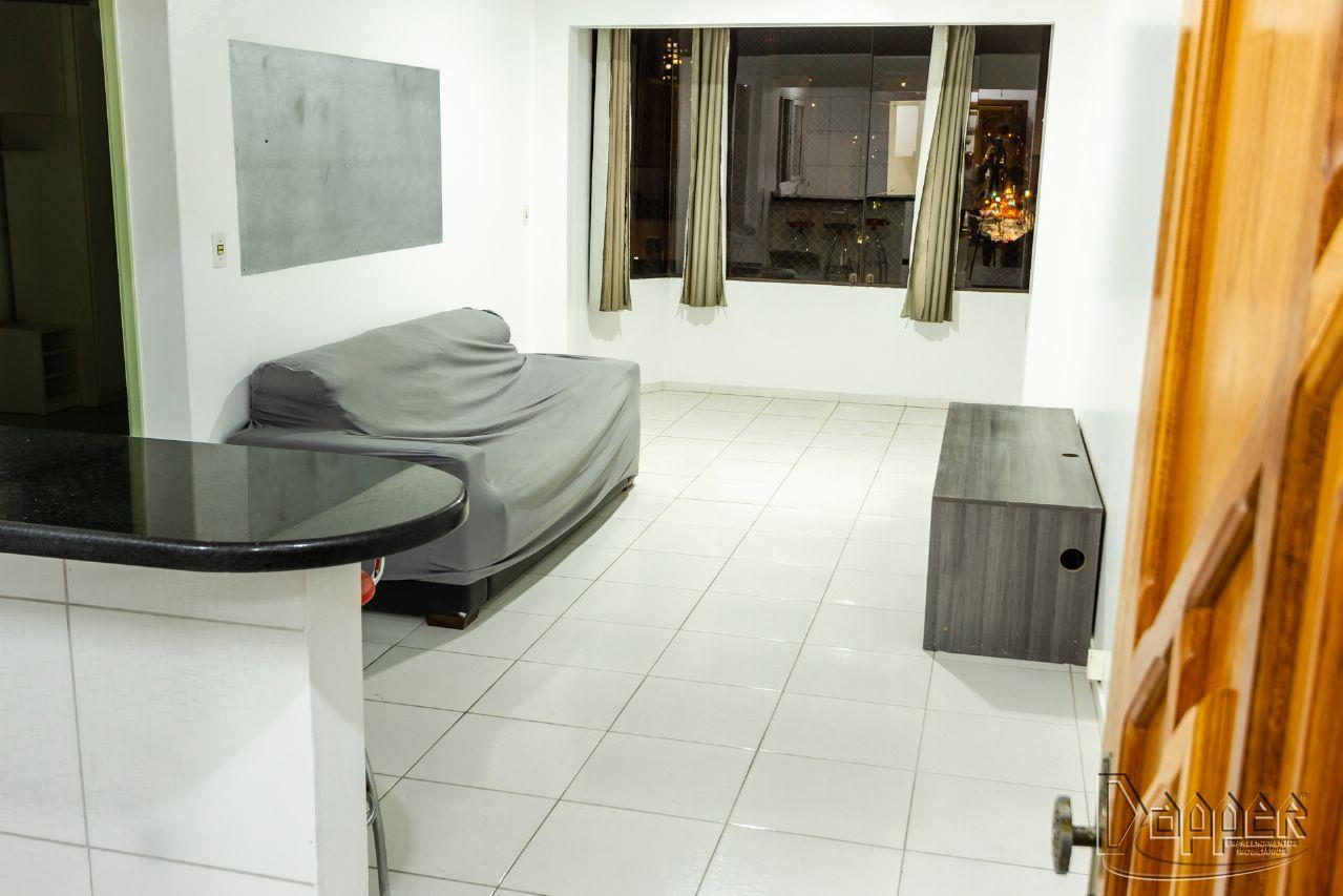 Apartamento à venda com 1 quarto, 58m² - Foto 2