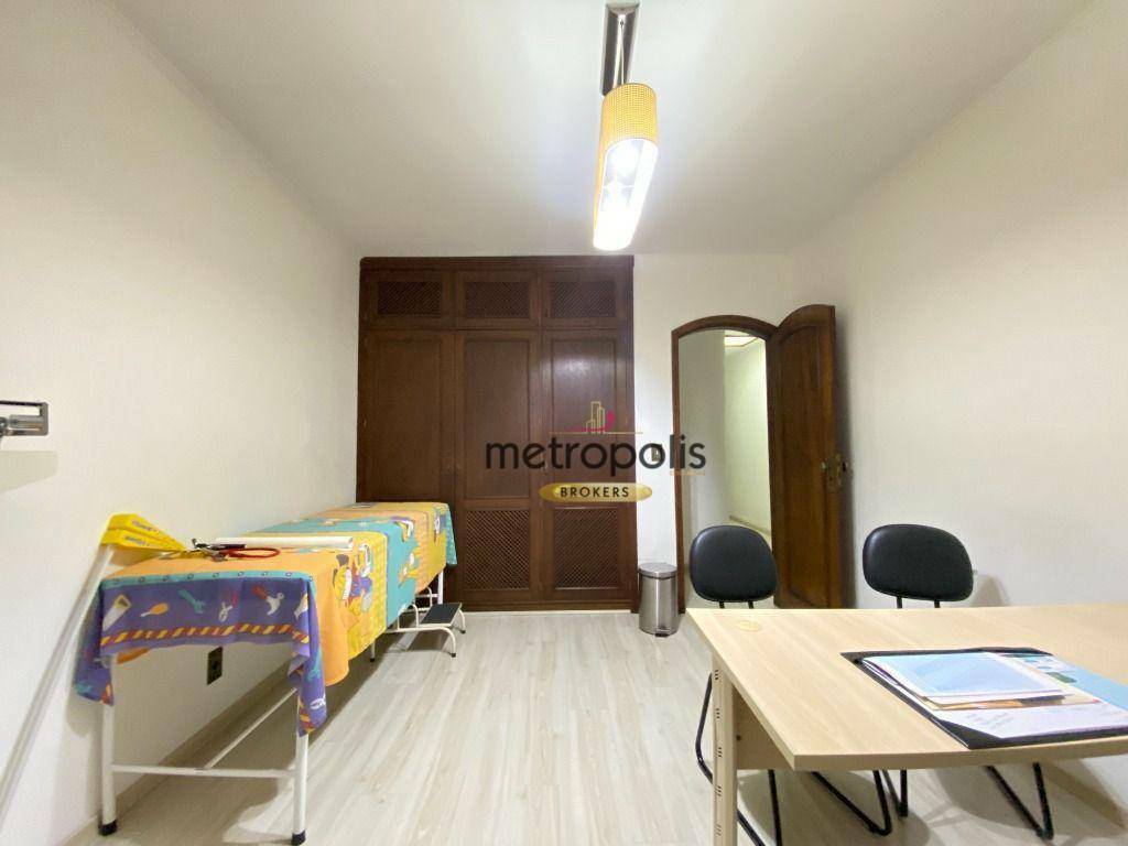 Sobrado à venda com 4 quartos, 380m² - Foto 39