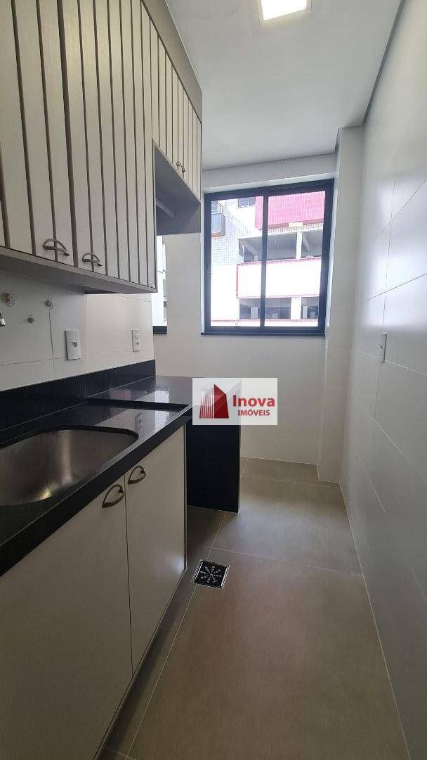 Apartamento à venda com 3 quartos, 120m² - Foto 32