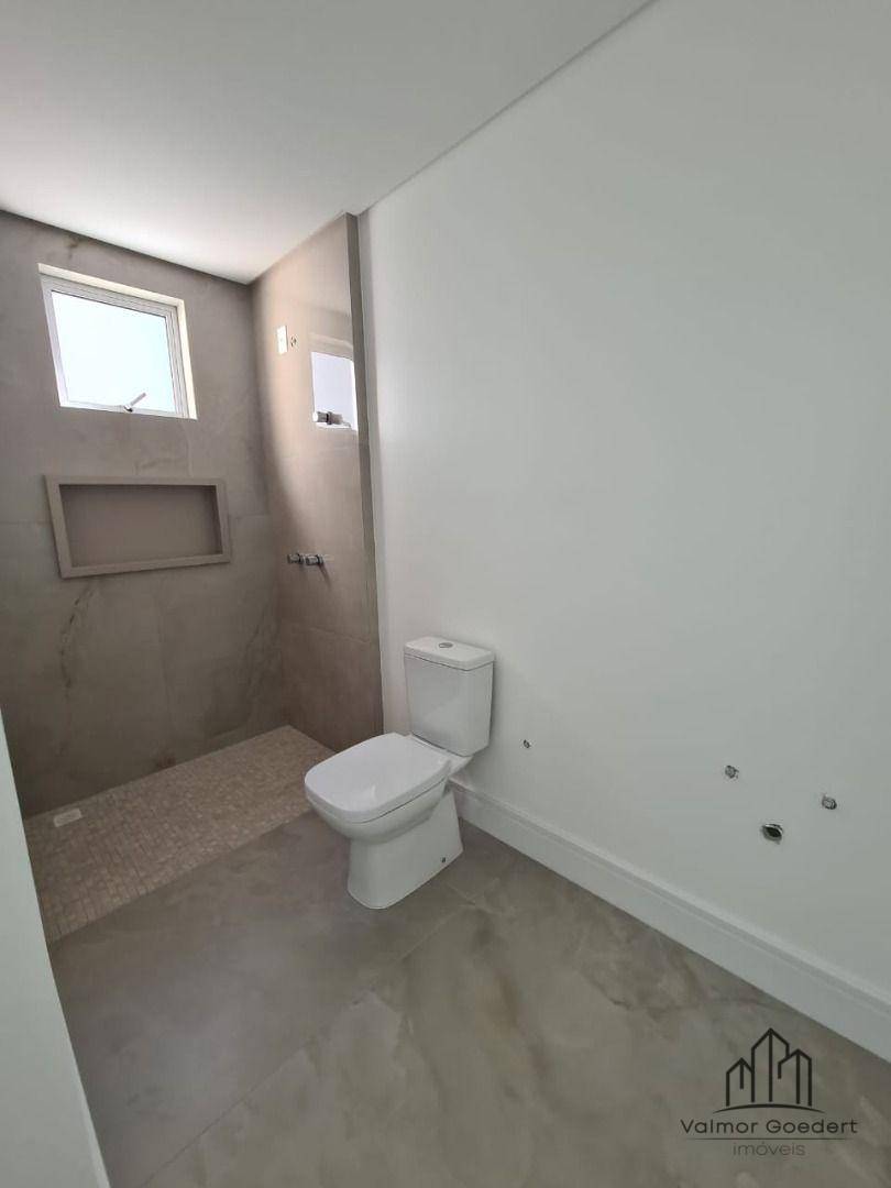 Apartamento à venda com 3 quartos, 130m² - Foto 6