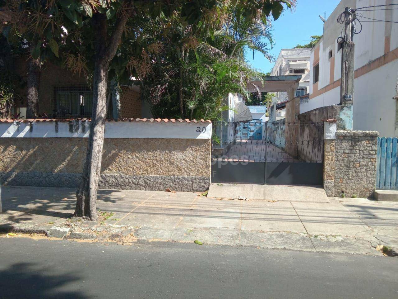 Casa à venda com 3 quartos, 380M2 - Foto 1