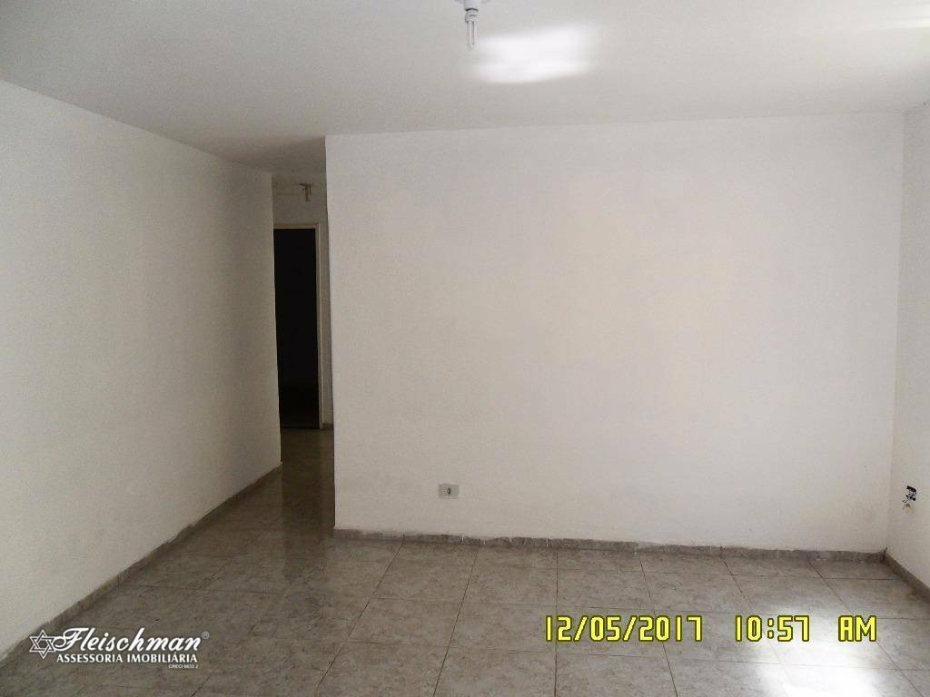 Apartamento à venda com 3 quartos, 70m² - Foto 2