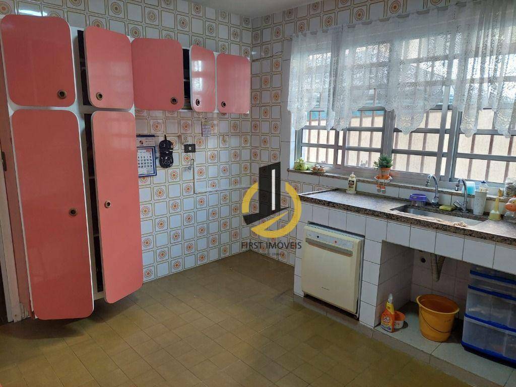 Casa à venda com 4 quartos, 194m² - Foto 23