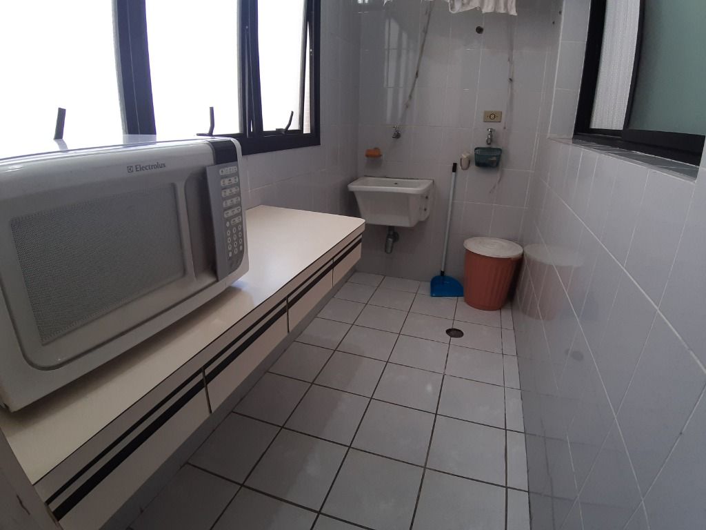 Apartamento à venda com 2 quartos, 95m² - Foto 13