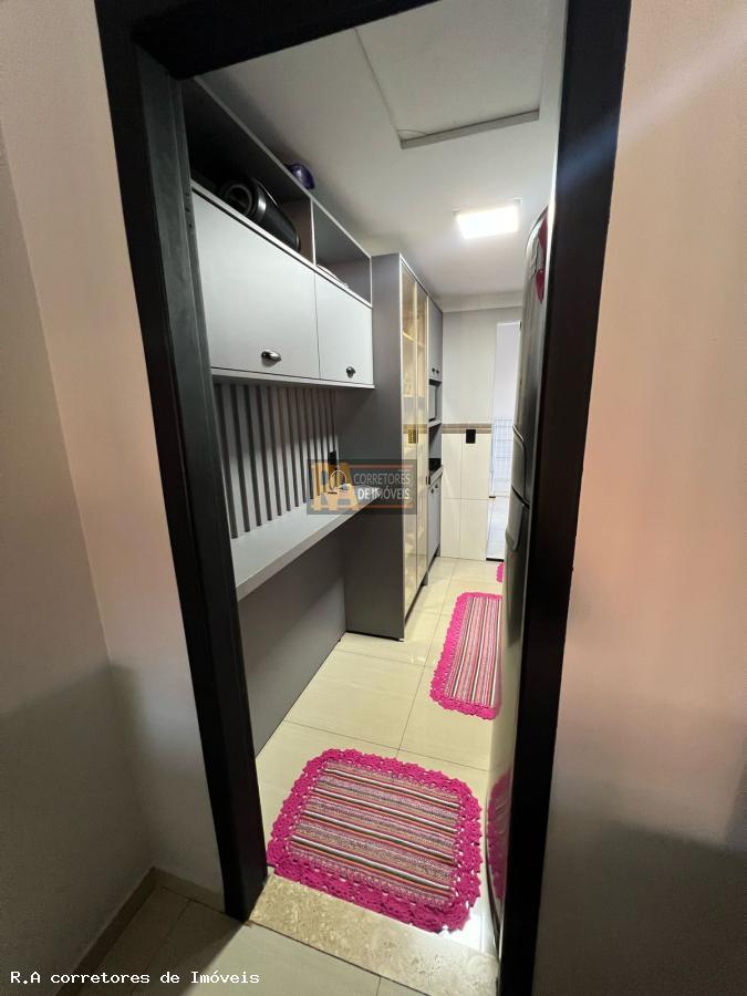Casa à venda com 3 quartos, 190m² - Foto 6