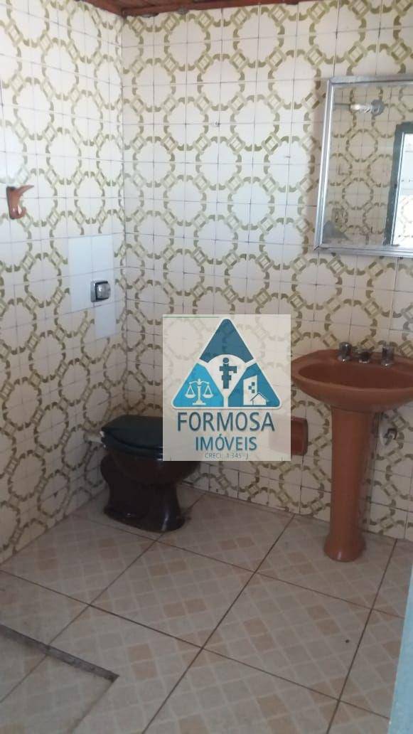 Casa à venda com 2 quartos, 40m² - Foto 13