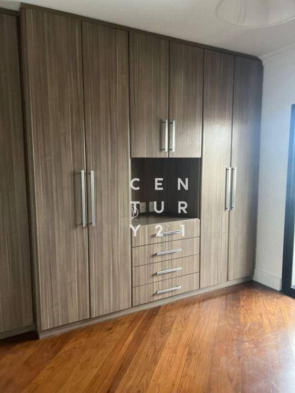 Apartamento para alugar com 3 quartos, 145m² - Foto 6