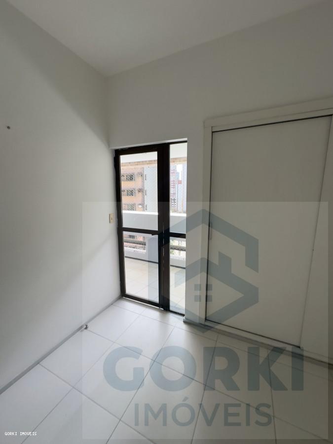 Apartamento à venda com 4 quartos, 158m² - Foto 14