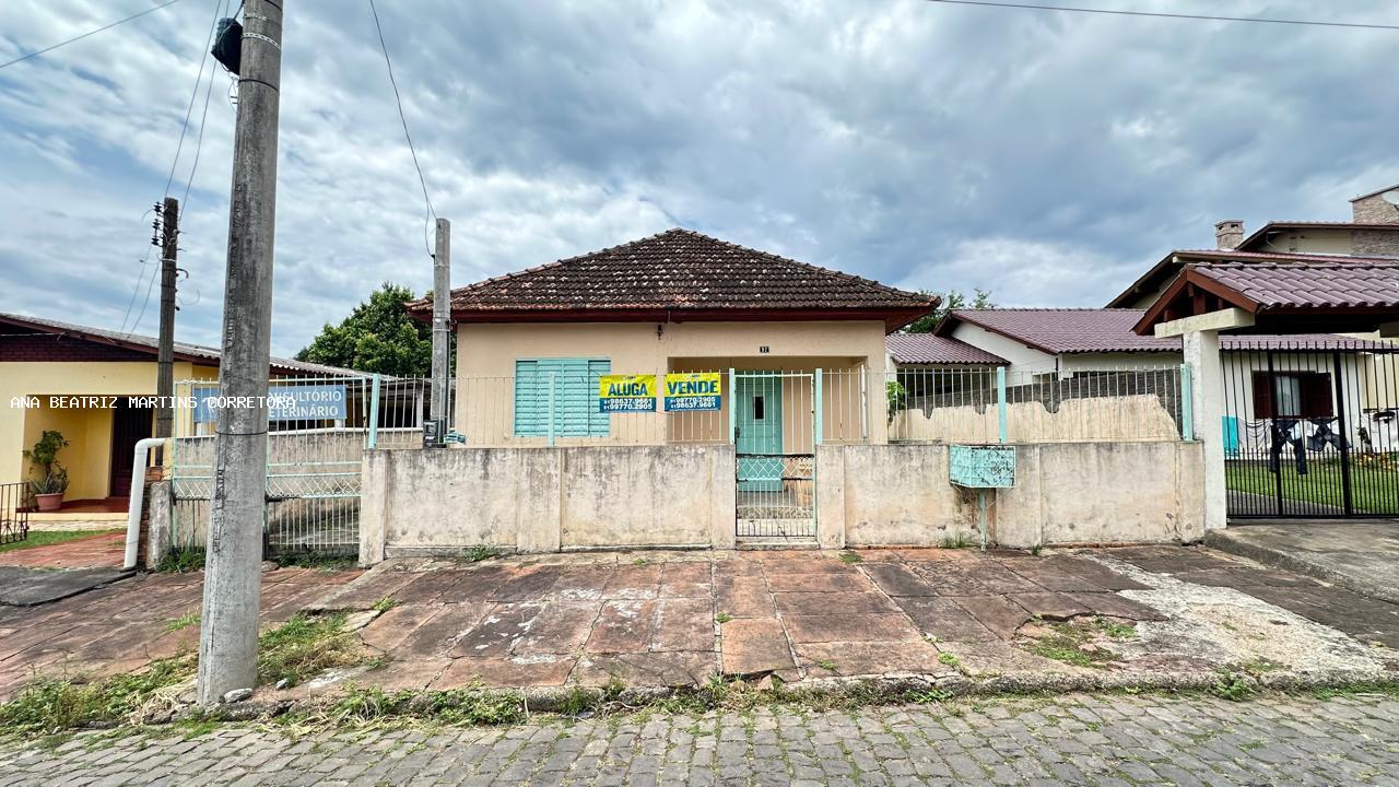 Casa à venda com 4 quartos, 360m² - Foto 2