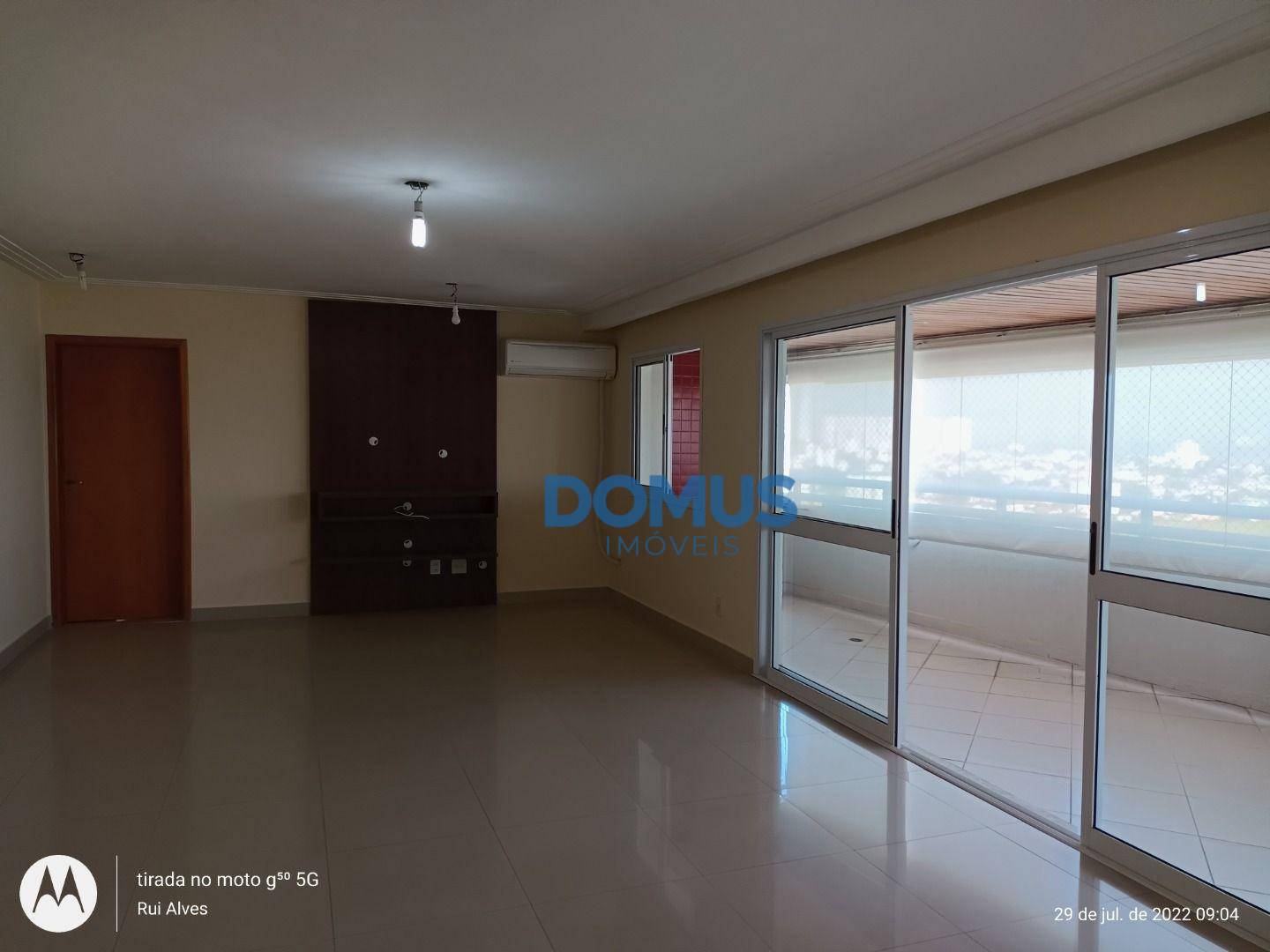 Apartamento à venda com 3 quartos, 239m² - Foto 4