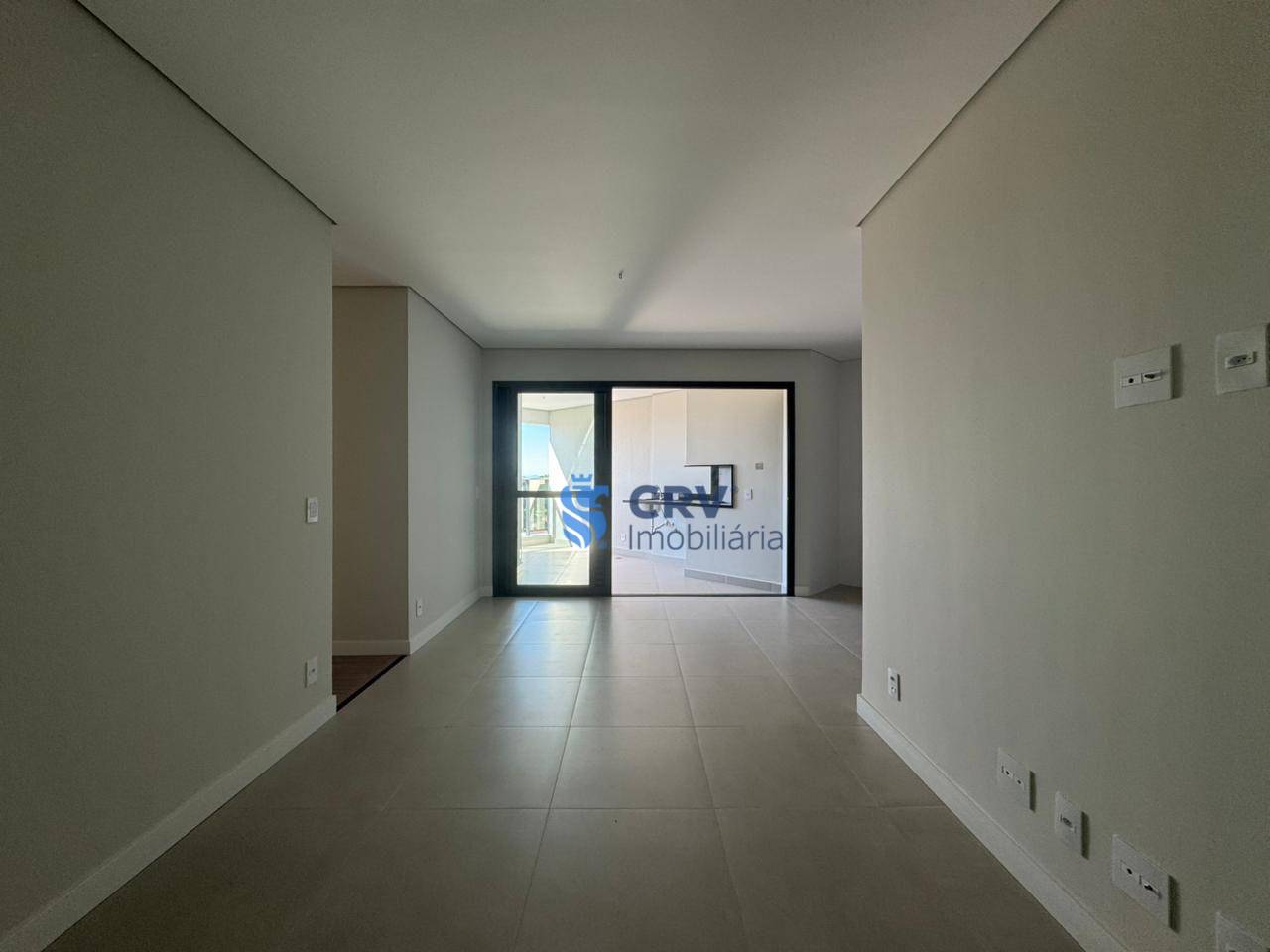 Apartamento à venda com 3 quartos, 86m² - Foto 1