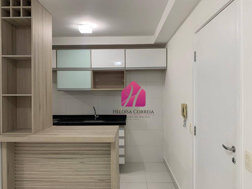 Apartamento à venda com 3 quartos, 72m² - Foto 4