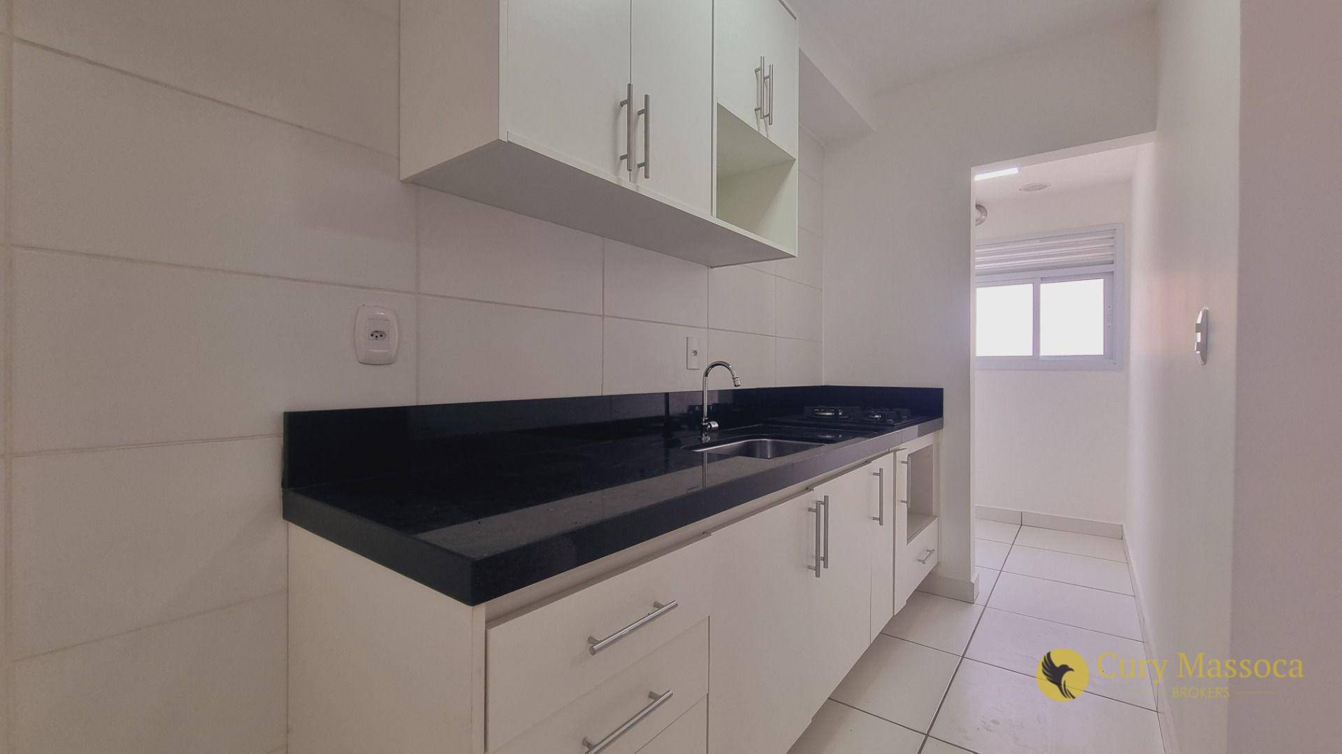 Apartamento para alugar com 2 quartos, 75m² - Foto 11